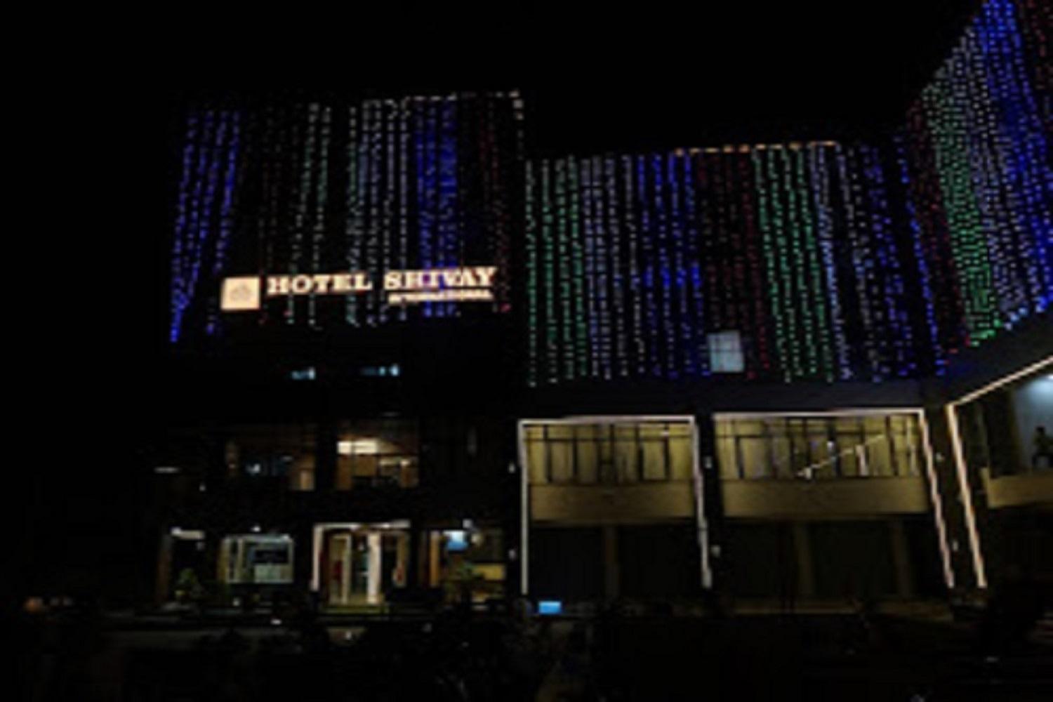 Hotel Shivay International Tharad Extérieur photo